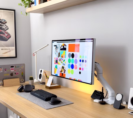 Blux. Website Design - 3